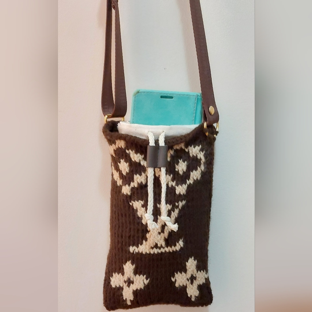 Louis Vuitton Brown Knit Phone Case  LV Logo On Front